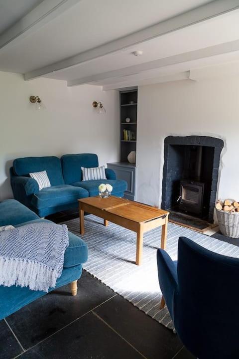 Charlestown Cottage, Woodburner, Gardens & Parking Exteriér fotografie